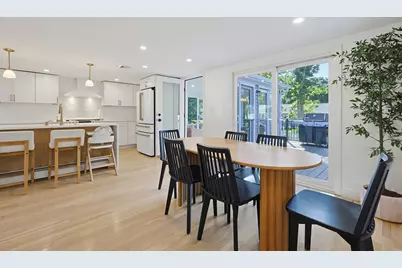 7 Phoenix Road, Auburn, MA 01501 - Photo 12