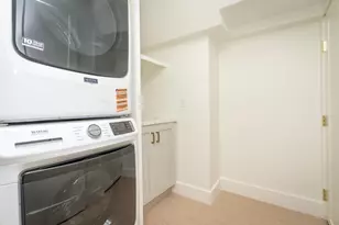109 Lakeview Ave, Cambridge, MA 02138 - Photo 30