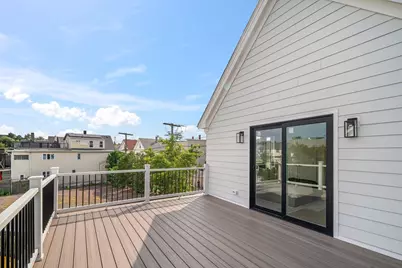 60 Franklin St #2, Somerville, MA 02145 - Photo 4