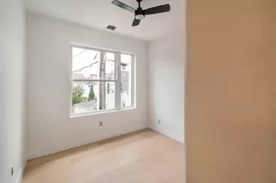60 Franklin St, Somerville, MA 02145 - Photo 20
