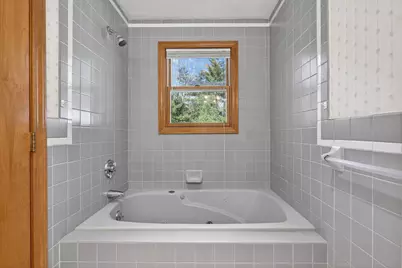 532 Hill St, Raynham, MA 02767 - Photo 24
