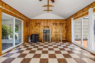 21 Cardosi Ct, Pawtucket, RI 02861 - Photo 28
