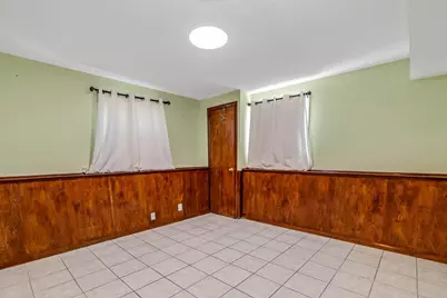 21 Cardosi Ct, Pawtucket, RI 02861 - Photo 18