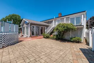 21 Cardosi Ct, Pawtucket, RI 02861 - Photo 36