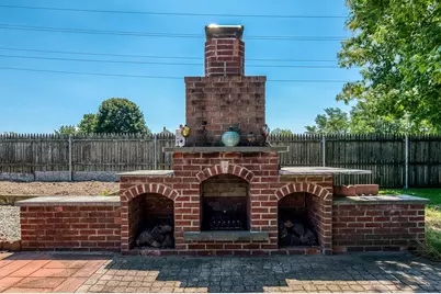 21 Cardosi Ct, Pawtucket, RI 02861 - Photo 34