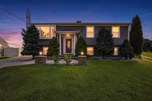 21 Cardosi Ct, Pawtucket, RI 02861 - Photo 1