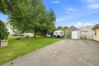 162 Clark St, Worcester, MA 01606 - Photo 28