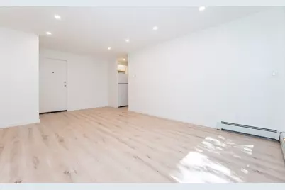 142 Kenrick #23, Boston, MA 02135 - Photo 2