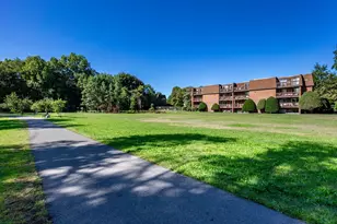 142 Kenrick, Boston, MA 02135 - Photo 16