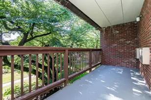 142 Kenrick, Boston, MA 02135 - Photo 14