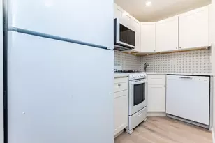 142 Kenrick, Boston, MA 02135 - Photo 6