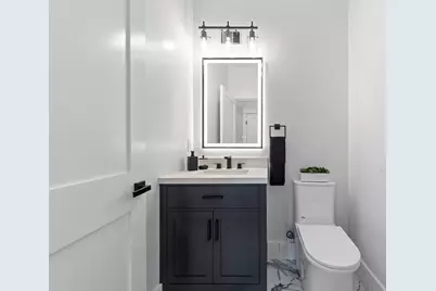 595 Winthrop St, Medford, MA 02155 - Photo 14