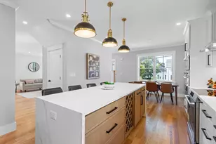 595 Winthrop St, Medford, MA 02155 - Photo 10