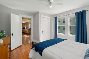 37 Everett St, Waltham, MA 02453 - Photo 10