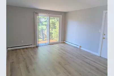 22 Hampson St #6, Attleboro, MA 02703 - Photo 2