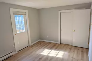22 Hampson St, Attleboro, MA 02703 - Photo 12