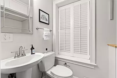 4 Cook St #1, Boston, MA 02129 - Photo 10