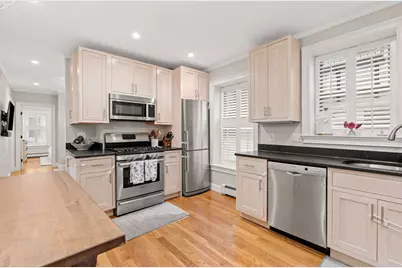 4 Cook St #1, Boston, MA 02129 - Photo 4
