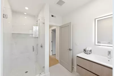 209 Tudor Street, Boston, MA 02127 - Photo 18