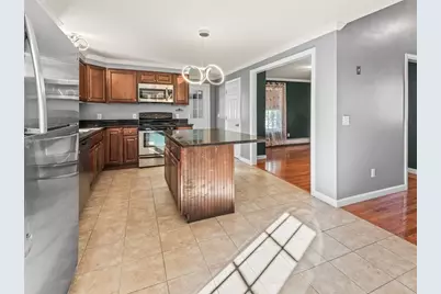 23 Snell St, Sturbridge, MA 01518 - Photo 10