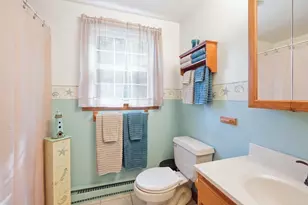 8 Glenmere Rd, Charlton, MA 01507 - Photo 16