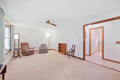 8 Glenmere Rd, Charlton, MA 01507 - Photo 6