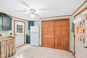 8 Glenmere Rd, Charlton, MA 01507 - Photo 18