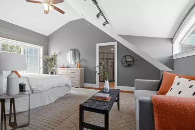 224 Florence St #10, Boston, MA 02131 - Photo 20