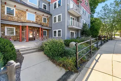 224 Florence St #10, Boston, MA 02131 - Photo 36