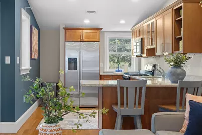 224 Florence St #10, Boston, MA 02131 - Photo 4
