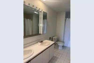 3920 Mystic Valley Pkwy #410, Medford, MA 02155 - Photo 10