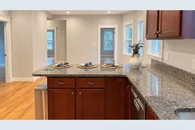 113 Hillsdale Rd #113, Somerville, MA 02144 - Photo 4