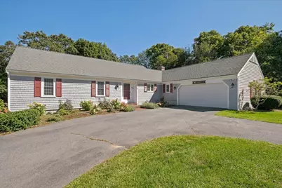 109 Greenland Cir, Dennis, MA 02660 - Photo 2