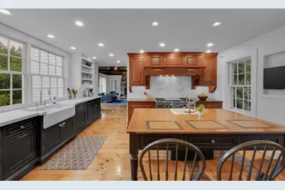 304 Warren Rd, Brimfield, MA 01010 - Photo 12