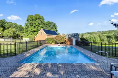 304 Warren Rd, Brimfield, MA 01010 - Photo 38