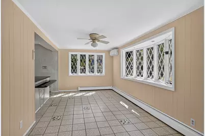 4 Parkway Road, Medford, MA 02155 - Photo 20