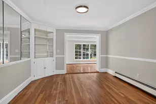 4 Parkway Rd, Medford, MA 02155 - Photo 12