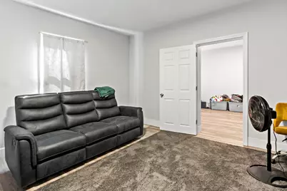 86 Beetle St, New Bedford, MA 02746 - Photo 12