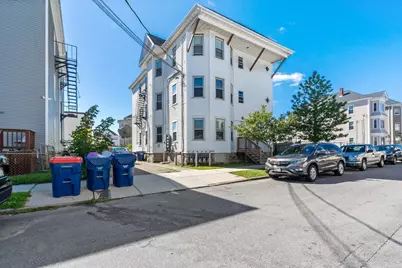 86 Beetle St, New Bedford, MA 02746 - Photo 1