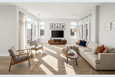 1650 Commonwealth Ave #606, Boston, MA 02135 - Photo 2