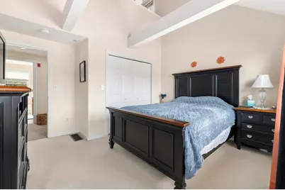 417 Hildreth St #5, Lowell, MA 01850 - Photo 12