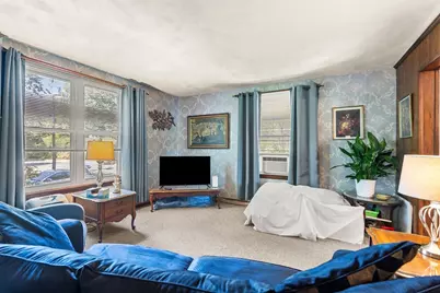 131 Altamont Ave, Melrose, MA 02176 - Photo 18