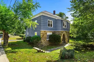 131 Altamont Ave, Melrose, MA 02176 - Photo 1