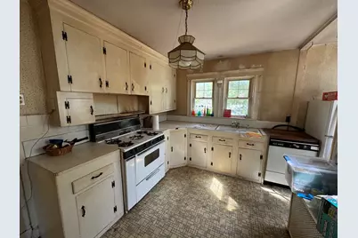 45 Robinswood Rd, Weymouth, MA 02190 - Photo 8
