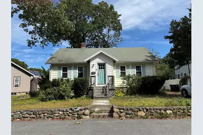 45 Robinswood Rd, Weymouth, MA 02190 - Photo 1