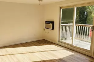 44 Burnap Rd, Holliston, MA 01747 - Photo 2
