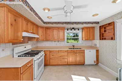 65 Walnut Street, Shrewsbury, MA 01545 - Photo 14