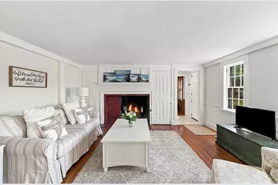 25 Concord St, Gloucester, MA 01930 - Photo 8