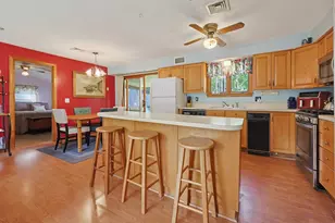 1634 Drift Rd, Westport, MA 02790 - Photo 10