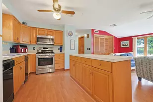 1634 Drift Rd, Westport, MA 02790 - Photo 14